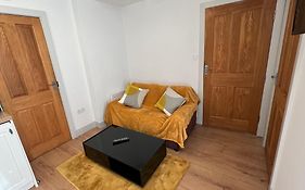 One Bed Rylands Street